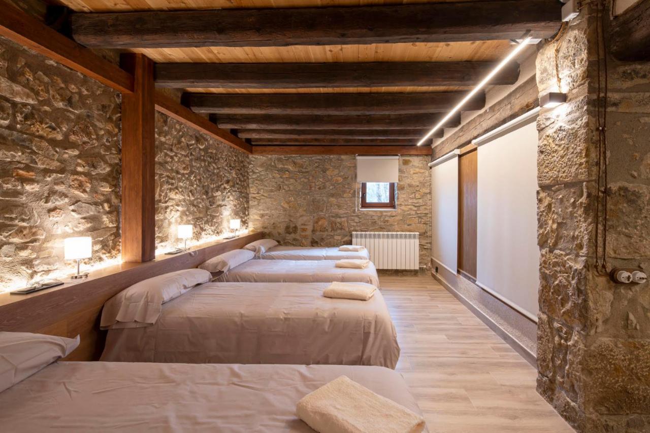 Masia El Pinatell Castellar del Riu Exterior photo